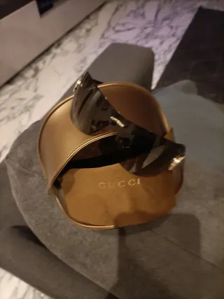 Occhiali da sole Gucci oro