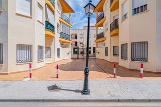Piso en venta en Residencial Triana - Barrio Alto en Gabias (Las)