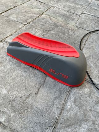 Rodillo Élite Force con rueda trasera incluida