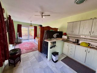 Casa adosada en venta en Los Pacos en Fuengirola