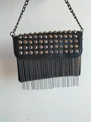 Borsa punk con frange