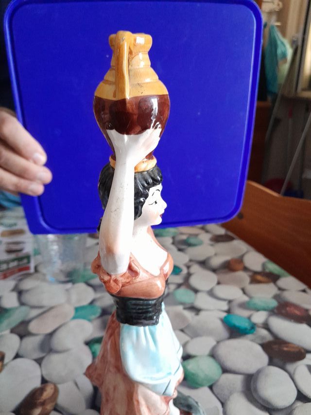 Statuina donna Calabria ceramica