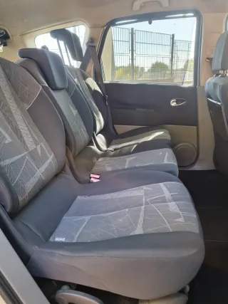 Renault Grand Scenic 2006
