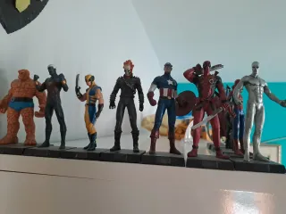Figuras Superhéroes Marvel Plomo
