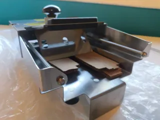 Cortador de Panecillos Inox