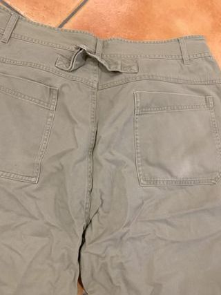 Bermuda Chico Talla 50 Verde Oliva