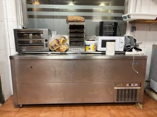 Botellero hostelería funcionando