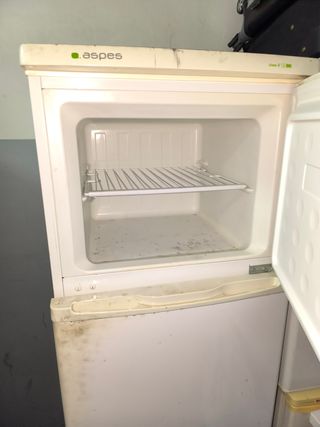 Nevera blanca aspes