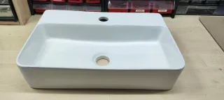 Lavabo pequeño blanco