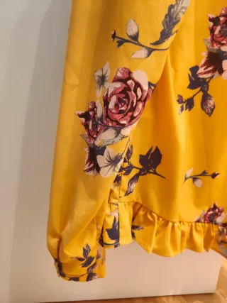 Camisa Vila floral amarilla talla L