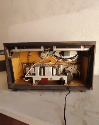 Radio antigua Graetz Musica. Radio válvulas.