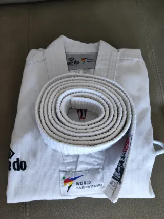 Uniforme Taekwondo Talla 120cm