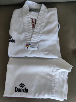 Uniforme Taekwondo Talla 120cm