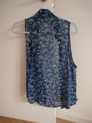 Camisa sin mangas azul y blanca mujer talla S