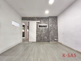 Local comercial en venta en Can Clota en Esplugues de Llobregat