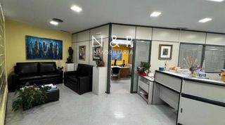 Local comercial en alquiler en Ensanche - Sar en Santiago de Compostela