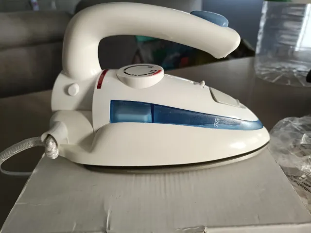 Plancha de vapor de viaje