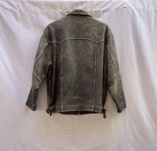 Abrigo vintage cuero negro y cazadora cuero