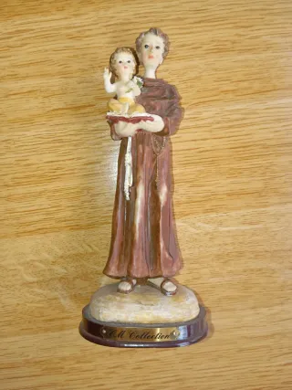 Figura religiosa San Antonio