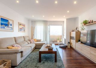 Dúplex en venta en Plaça Catalunya en Prat de Llobregat, El
