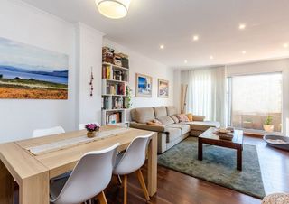 Dúplex en venta en Plaça Catalunya en Prat de Llobregat, El