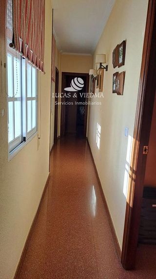 Edificio en venta en Camas