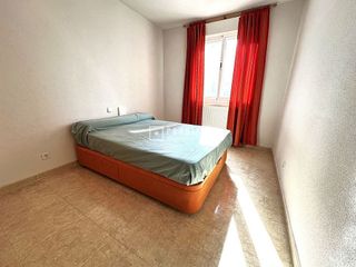 Piso en venta en Parla Este en Parla