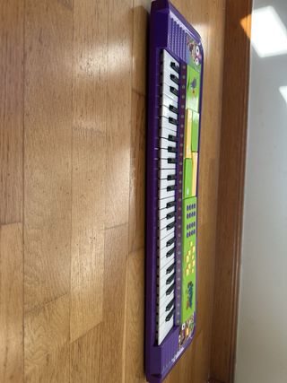 Piano Juguete Famboy & Chum Chum