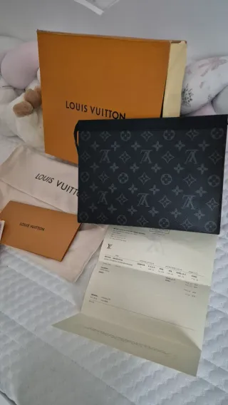Pochette Voyage MM Monogram Louis Vuitton
