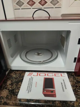Microondas Jocel Rojo