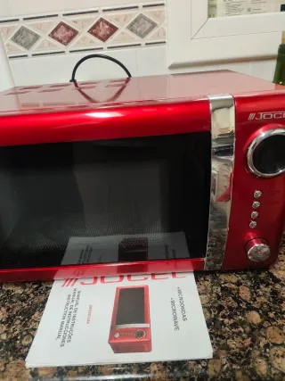 Microondas Jocel Rojo