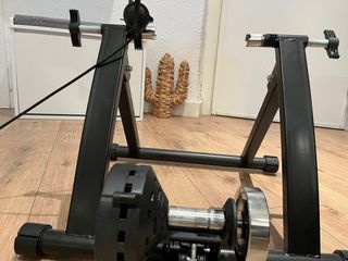 Rodillo entrenamiento bicicleta