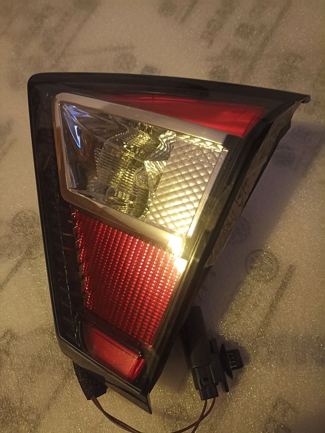 Piloto trasero derecho