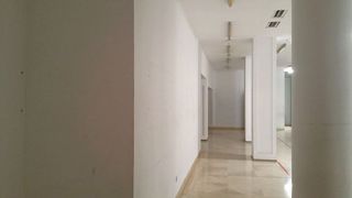 Local comercial en alquiler en Ensanche en Pamplona