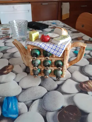 Teiera vintage cesto bottiglie