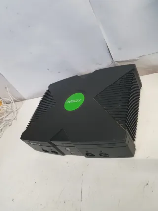 Xbox Clásica Negra y Verde sin mandos 