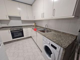 Piso en venta en Ensanche - Sar en Santiago de Compostela