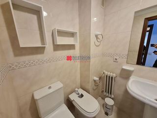 Piso en venta en Ensanche - Sar en Santiago de Compostela