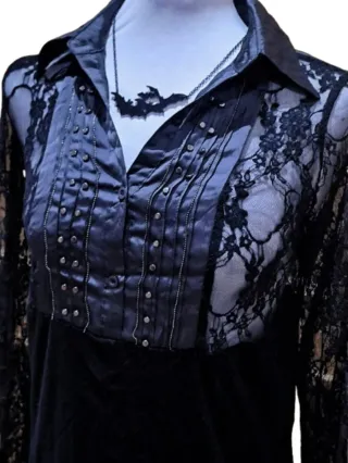 Blusa gótica encaje comprada en París