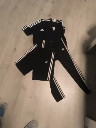Conjunto Adidas Juventus Camiseta y Mallas