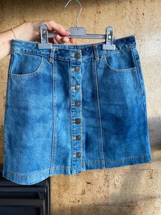 Falda vaquera degradada