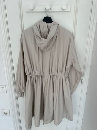 Gabardina Massimo Dutti Beige Mujer