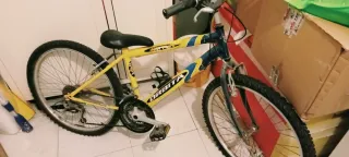 Bicicleta de Montaña Orbita Amarilla