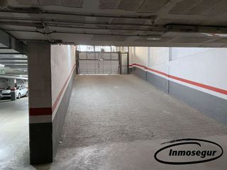 Garaje en venta en Casc Antic - Nou Cambrils en Cambrils