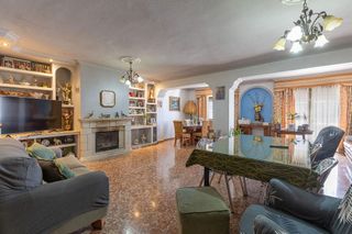 Casa adosada en venta en Alcalá la Real