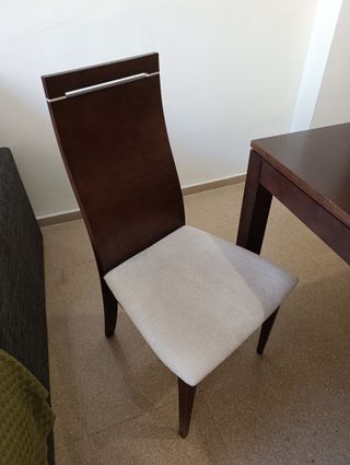 Set tavolo allungabile (da 140 a 200 cm) + 6 sedie 