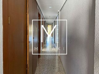 Piso en venta en Feria en Albacete