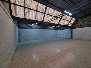 Nave industrial en alquiler en Noreste-Granja en Jerez de la Frontera