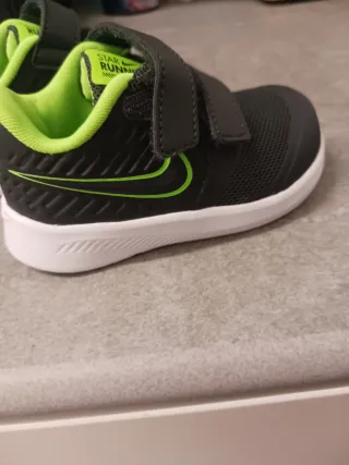 Nike Star Runner Bebé Talla 19.5