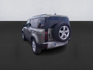 Land Rover Defender 2021